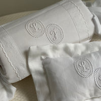 Almohada Caramelo Piqué