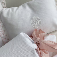 Almohada mediana a juego de las sábanas