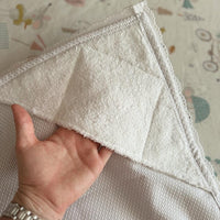 Cobertor de lactancia